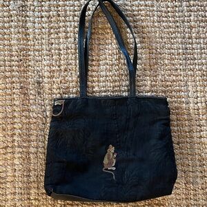 Rob Ference, Los Angeles Monkey Motif hand bag.  Two strap, Zipper closure
OS